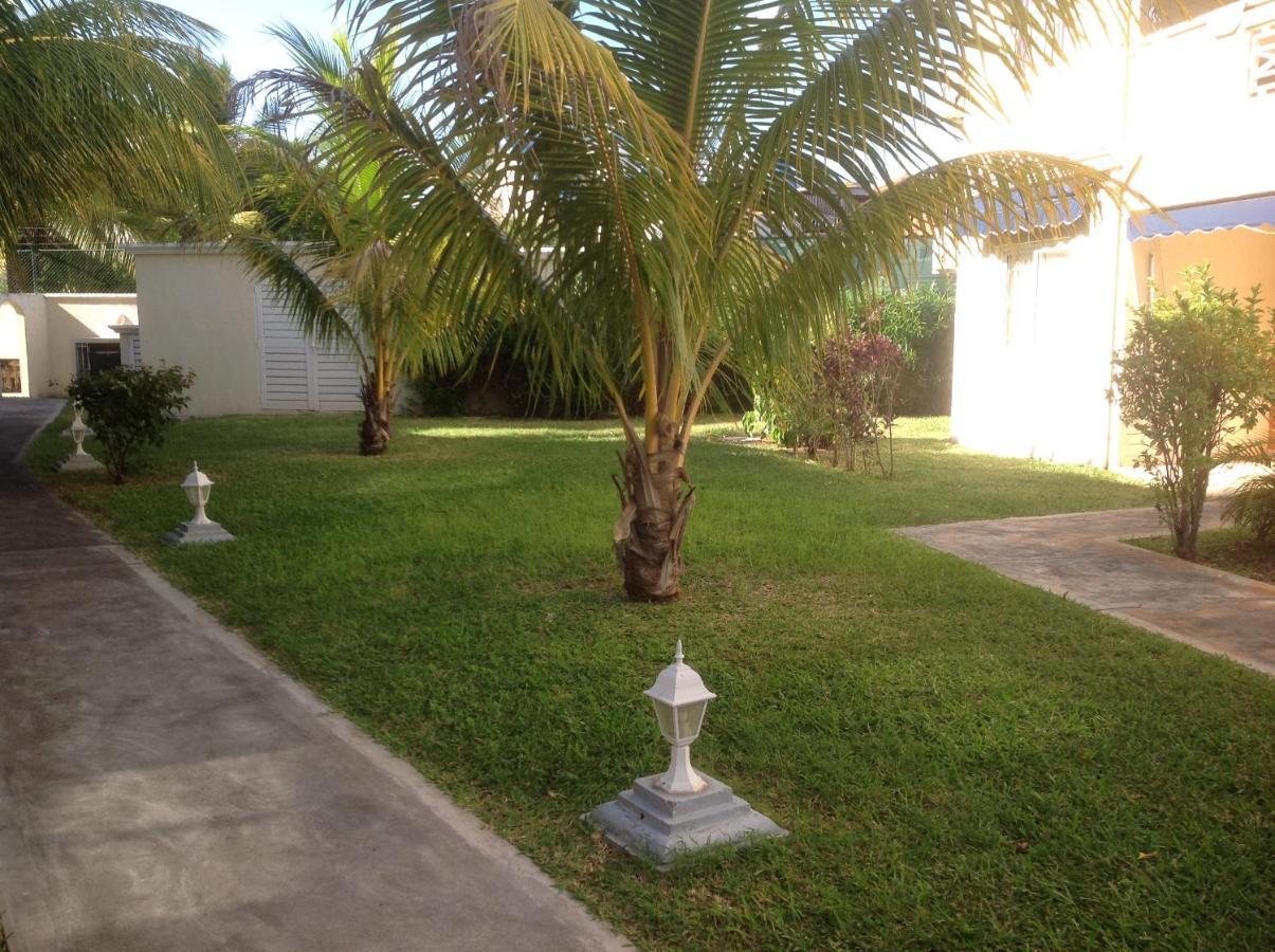Lovely Apartment In Flic En Flac, Close To The Beach And All Amenities. Εξωτερικό φωτογραφία